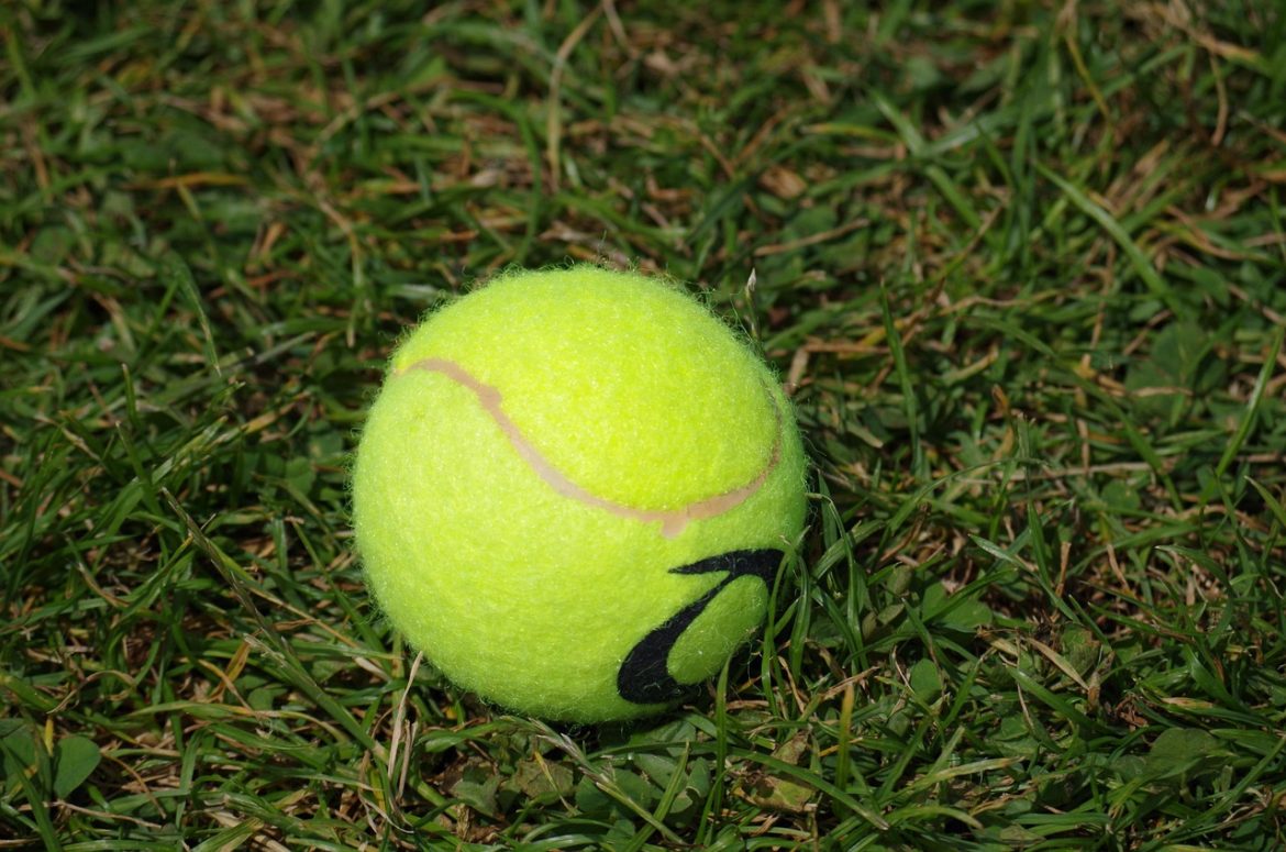 O saque recorde de Wimbledon: potência, técnica e impacto no torneio